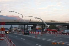 AlpTransit, Nodo di Camorino, Ponte provvisorio sulla strada cantonale, 2006 © F&P
